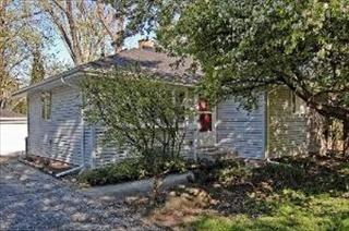 20 Pine St, Palatine, IL 60067-6036