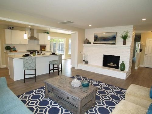 1006 Durant St, Modesto, CA 95350-2129