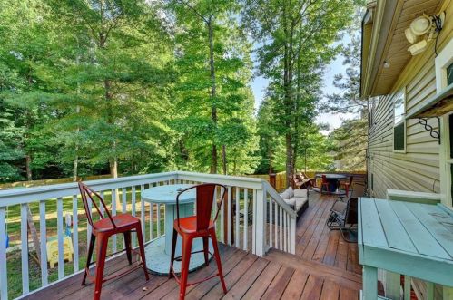 191 Laurel Oaks Ln, Jefferson GA  30549-5590 exterior