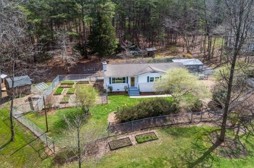 375 Dogwood Pass, Ball Ground, GA 30107-5840