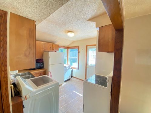 2311 Holloway Ave, Saint Paul MN  55109-4004 exterior