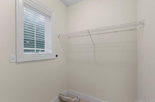85 Nutmeg Cir, Colchester CT  06415-2314 exterior