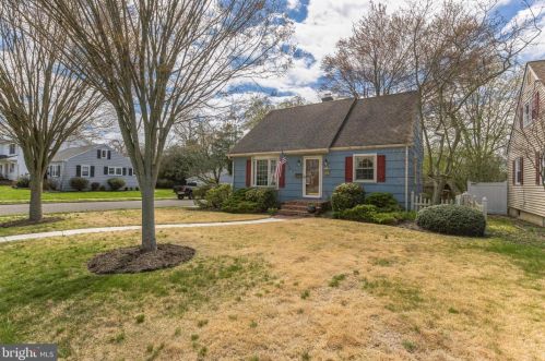 1500 Chestnut Ave, Haddon Heights, NJ 08035-1518