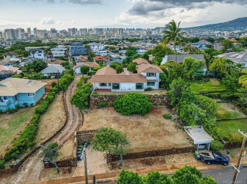 766 Ocean View Dr, Honolulu, HI 96816-3610