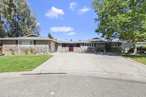 2421 Buchanan St, Arboga, CA 95901-3211