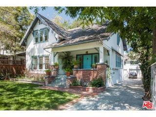 1726 Nichols Canyon Rd, Los Angeles, CA 90046-2124