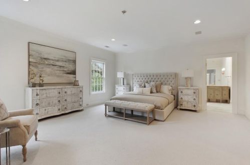 2938 Habersham Way, Atlanta GA  30305-2800 exterior