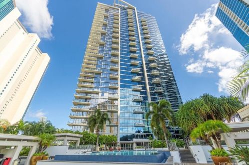 1189 Waimanu St, Honolulu HI  96814-4235 exterior