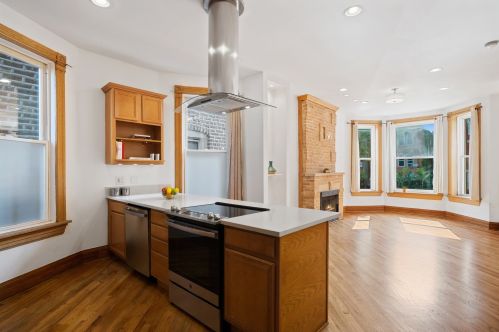 1231 Artesian Ave, Chicago, IL 60622-6960