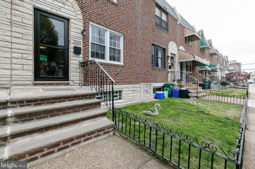 2829 9th St, Philadelphia, PA 19133-2043