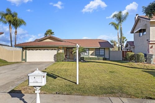 4727 Boardwalk Dr, Riverside, CA 92503-2941