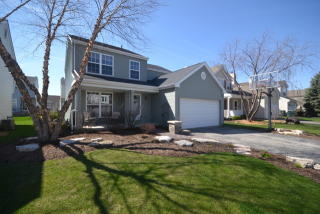 670 Nichole Ln, Geneva, IL 60134-3715