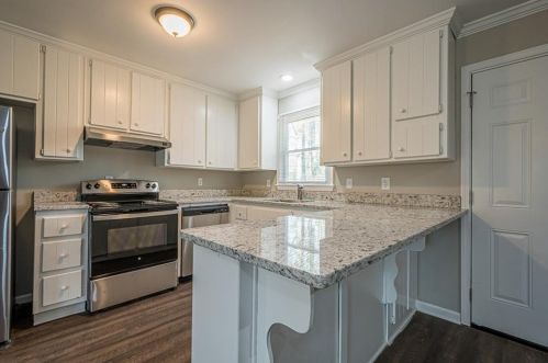 115 Victoria Sta, Holly Springs GA  30189-1468 exterior