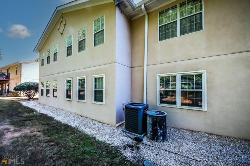 4143 Stillwater Dr, Duluth GA  30096-5594 exterior