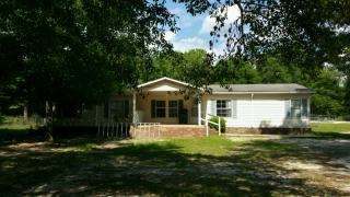 100 Briar Oak Ln, Jesup, GA 31545-8219