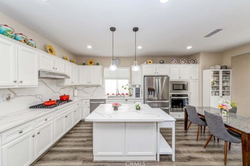 9 Carmichael, Irvine CA  92602-0939 exterior