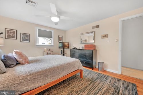 111 School House Rd, Lancaster PA  17603-6523 exterior