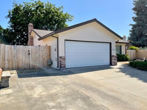120 Ridge Dr, Lodi, CA 95240-6739