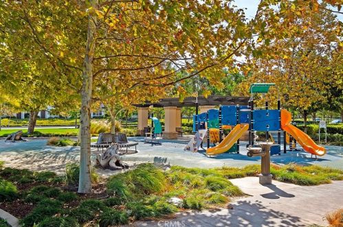 254 Kempton, Irvine CA  92620-2154 exterior