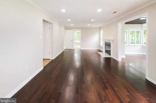 14500 Carona Dr, Silver Spring MD  20905-5885 exterior