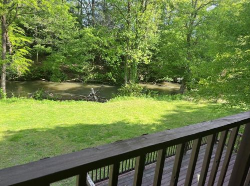 75 Etowah Dr, Dahlonega, GA 30533-8732