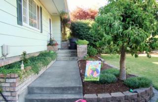 2209 Eureka Ave, Waunch Prairie, WA 98531-3609