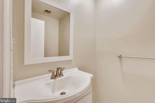 3005 Birchtree Ln, Silver Spring MD 20906-3035 exterior