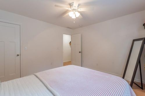 1648 Beacon Hill Blvd, Atlanta GA  30329-2556 exterior