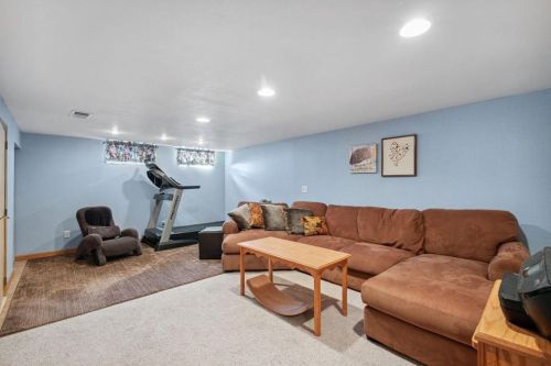 13565 Findlay Ave, Saint Paul MN  55124-8068 exterior