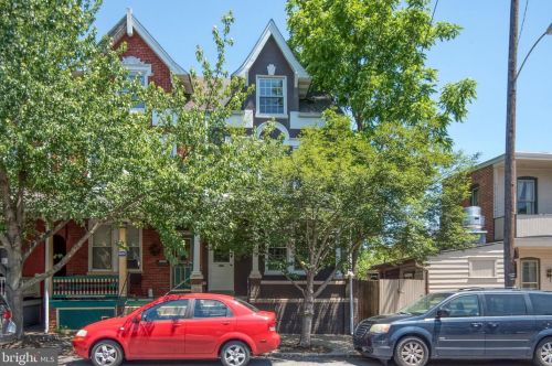 33 Ruby St, Lancaster PA  17603-5166 exterior