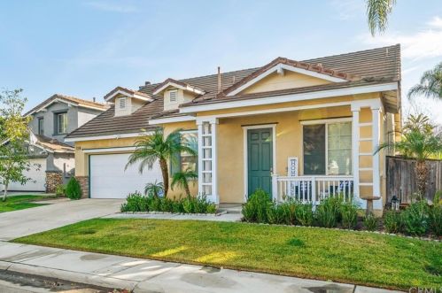 11384 Parkfield Ct, Riverside, CA 92505-5125