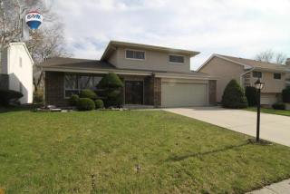 1721 Goldengate Dr, Addison IL  60101-1845 exterior