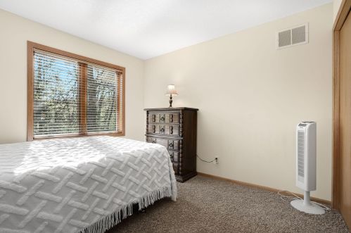 13176 Heritage Way, Saint Paul MN  55124-9465 exterior