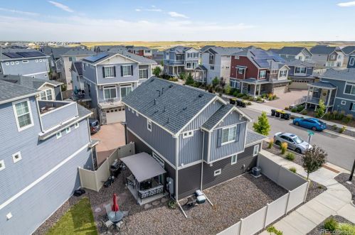 4501 Quemoy St, Aurora CO 80019-6025 exterior