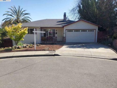3705 Cottage Ct, Hayward, CA 94546-3001