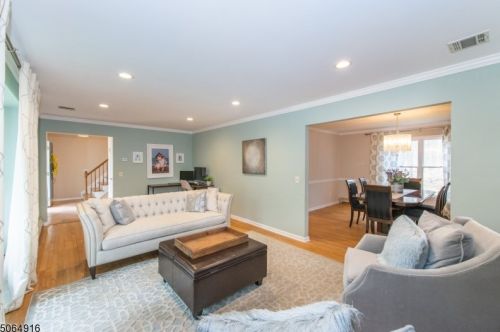 6 Patty Ln, Dover, NJ 07869-4735