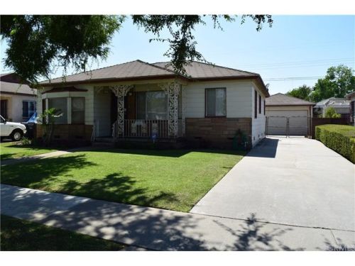 13925 Evers Ave, Compton, CA 90222-3703