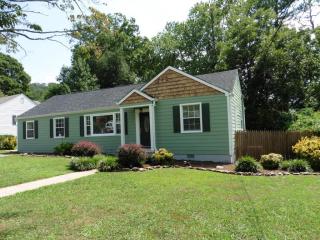 112 Joyce Ave, Chattanooga, TN 37415-2627
