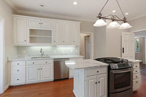 4300 Elizabeth Ln, Atlanta GA  30339-5320 exterior