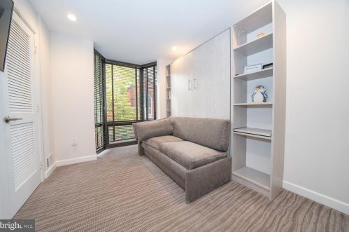 2023 Chancellor St, Philadelphia PA 19103-5604 exterior