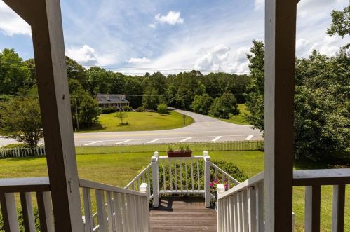 27 Township Dr, Hiram, GA 30141-4307