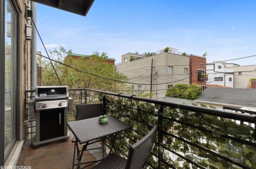 1610 Grand Ave, Chicago IL  60622-7853 exterior