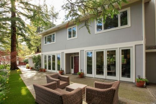 311 Evergreen Dr, San Rafael, CA 94904-2709