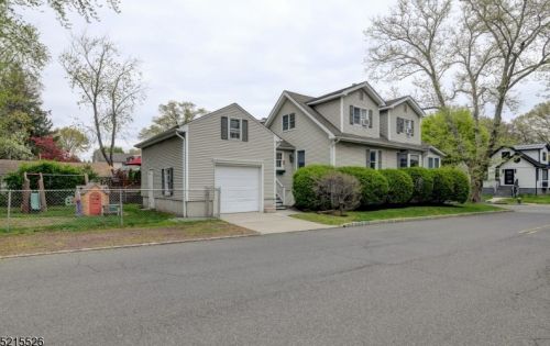 82 Maple Ave, Springfield, NJ 07081-0018