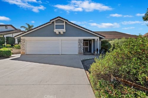 231 Gracefield Way, Riverside, CA 92506-6132