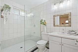 925 Echo Dr, Los Altos CA  94024-4874 exterior