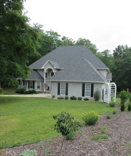 27 Grove Isle Dr, Temple, GA 30179-4309