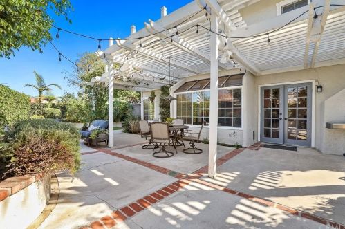 4 Campanero, Irvine CA  92620-1821 exterior