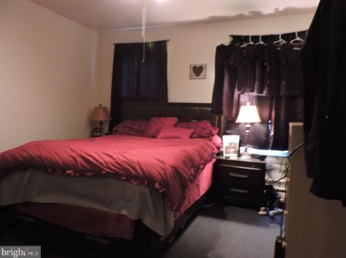 30 Woodland St, Trenton NJ 08610-6147 exterior