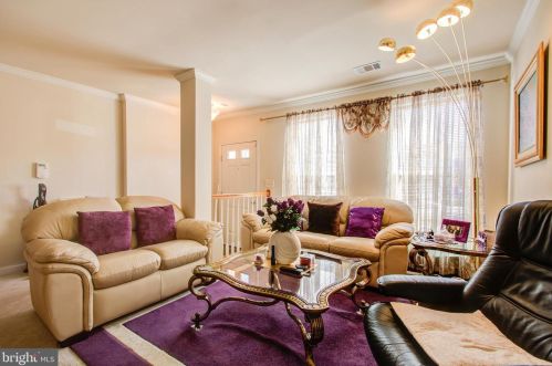 3829 Chesterwood Dr, Silver Spring MD 20906-2862 exterior